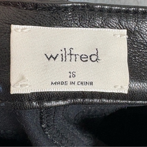 Aritzia Wilfred Black The Melina Pant Sz 16 Crop Faux Leather - Picture 3 of 13